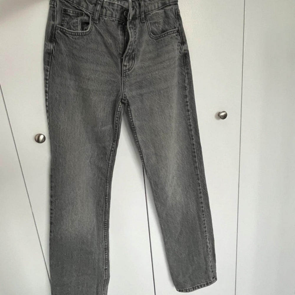 Pull&Bear Women's Gray Straight Leg Jeans